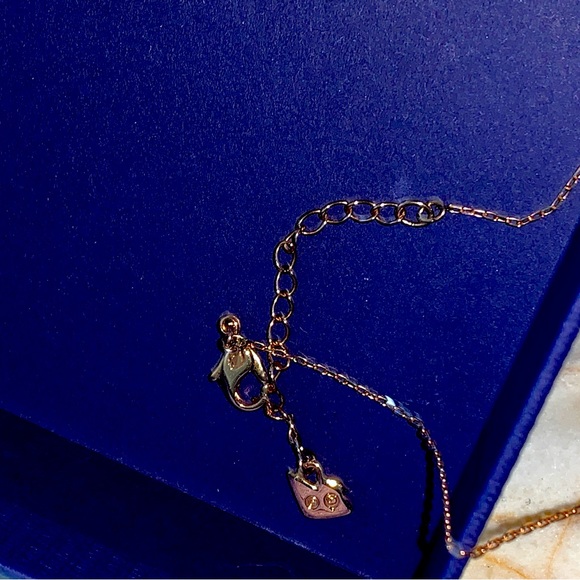 Swarovski Crystals Gold 2 Piece Set Earrings & Necklace - Picture 6 of 15